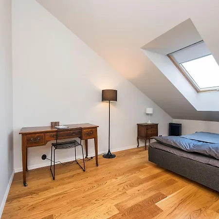 Lighthouse Appartamento Reval