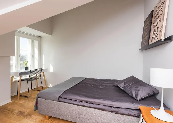 Lighthouse Apartment *