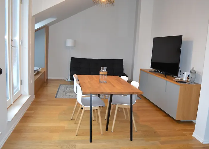 Lighthouse Apartment